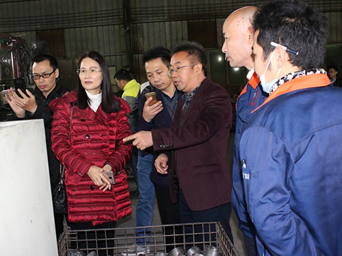 凌霄泵業(yè)財務總監(jiān)到公司調研