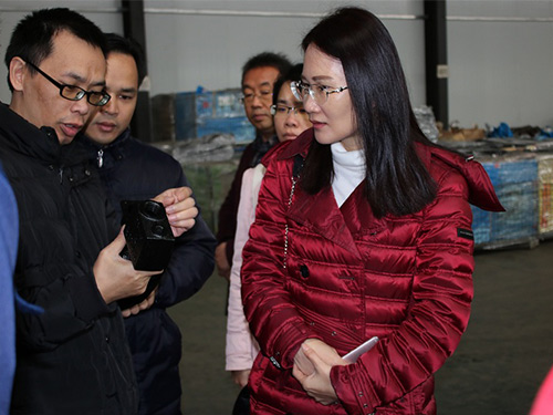 凌霄泵業(yè)財務總監(jiān)到公司調研